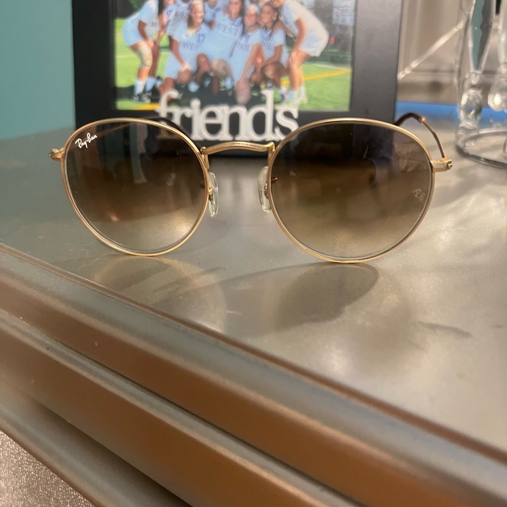 Raybans Barely Used - image 1